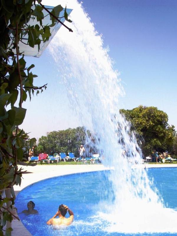Hotel Izan Cavanna