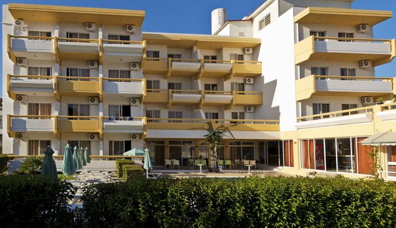 Trianta Hotel Apartments