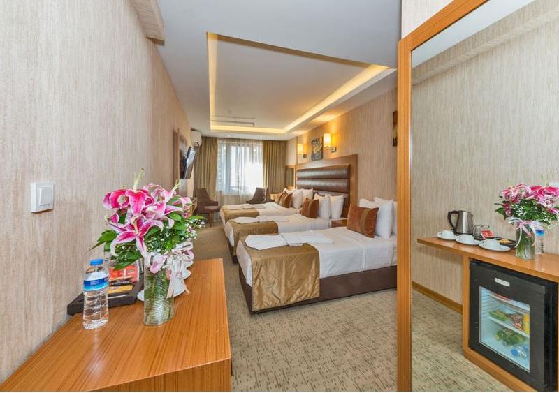 Regno Hotel