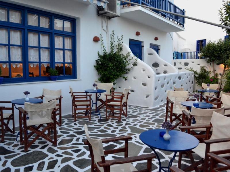 Dilion Hotel