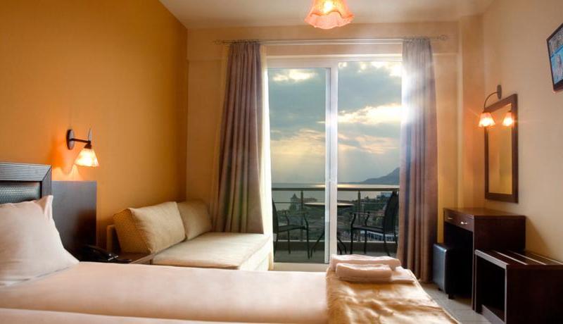 9 Queens Spa Hotel