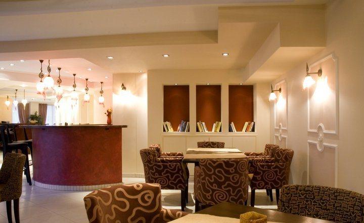 9 Queens Spa Hotel