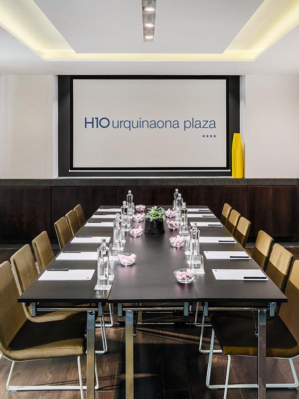H10 Urquinaona Plaza