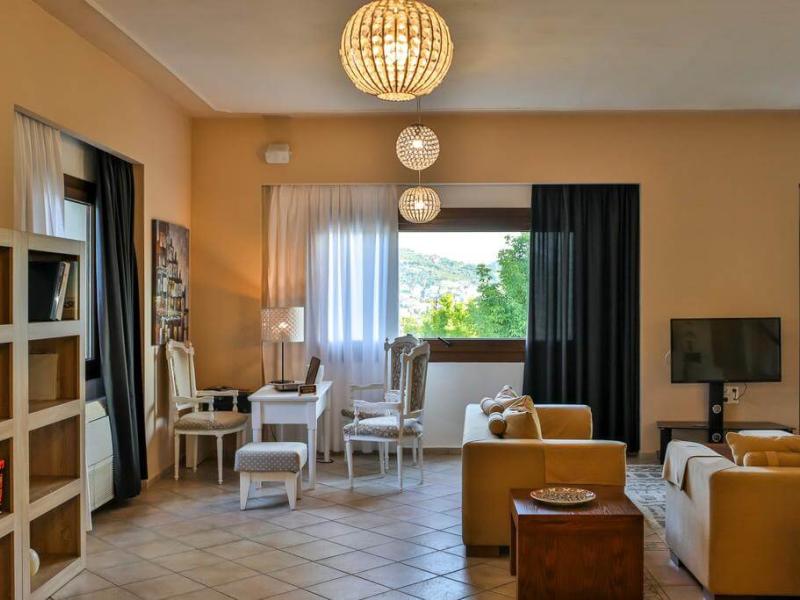 Skopelos Holidays Hotel & Spa