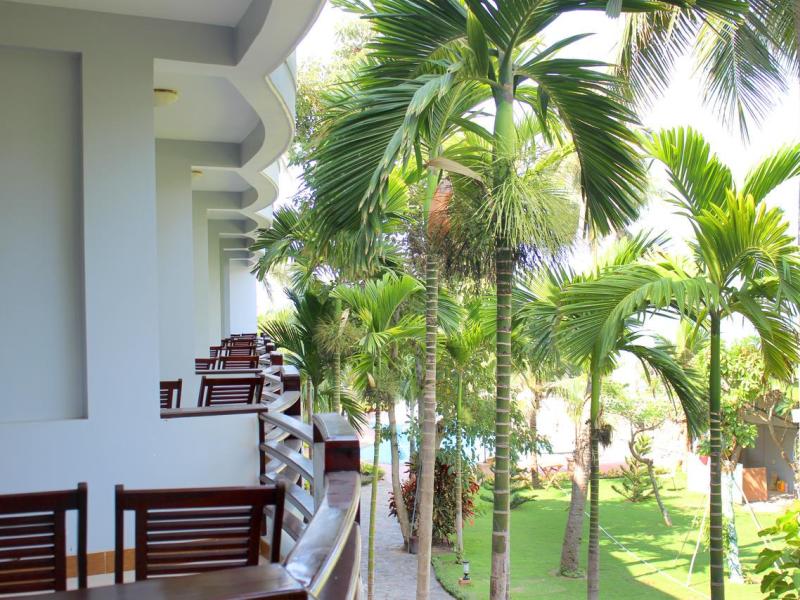 Coral Sea Beach Boutique