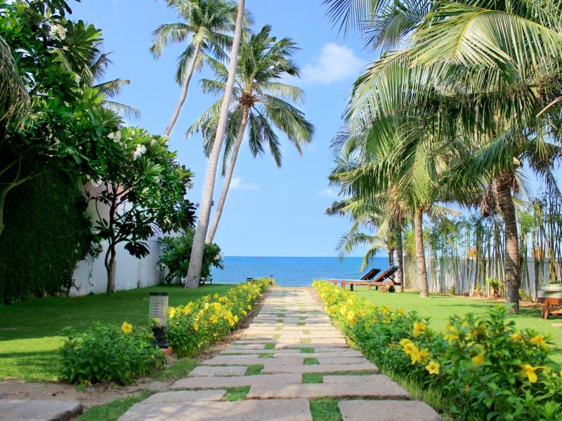 Coral Sea Beach Boutique