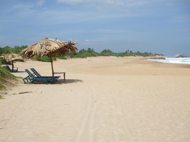 Kirinda Beach Resort