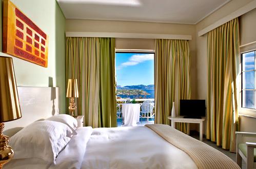 Kivo Art & Gourmet Hotel