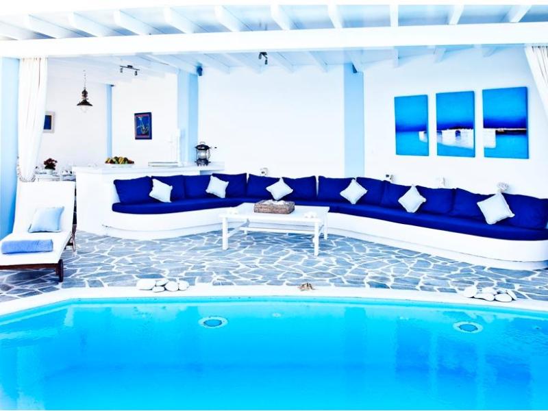 Kivo Art & Gourmet Hotel