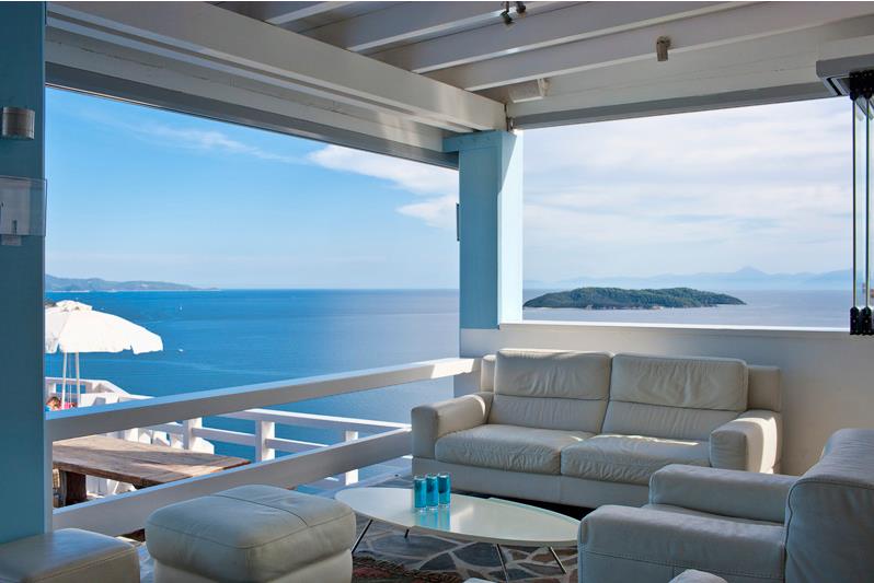 Kivo Art & Gourmet Hotel