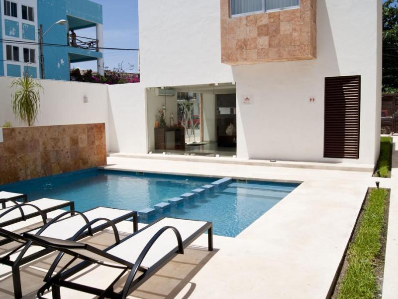 Bambu Suites