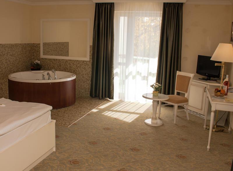 Calimbra Wellnes es Konferencia Hotel