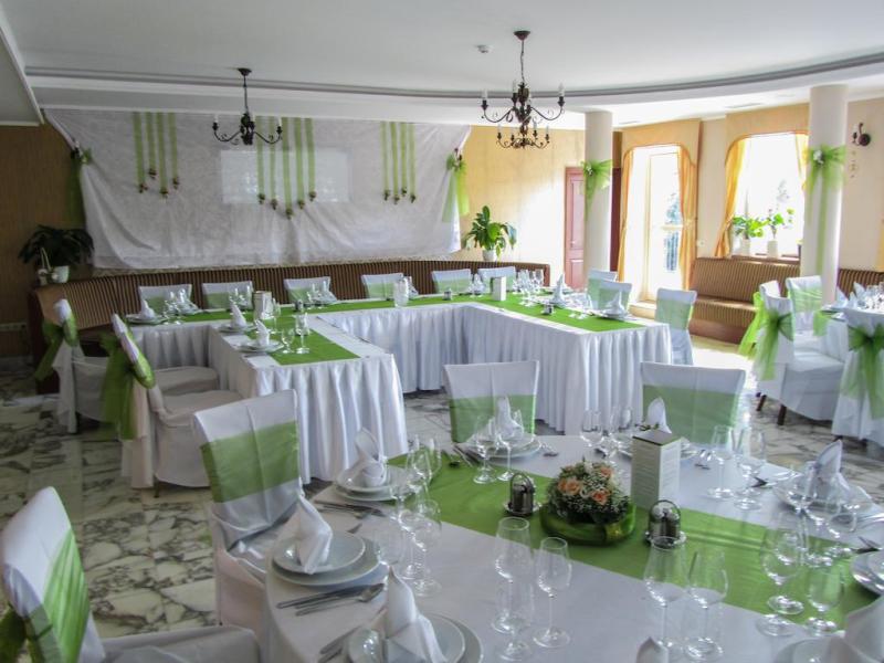 Calimbra Wellnes es Konferencia Hotel