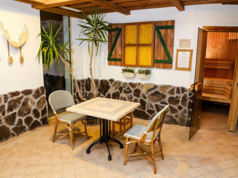 Calimbra Wellnes es Konferencia Hotel