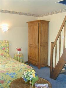 Les 13 Assiettes Hotel Le Val-Saint-Pere