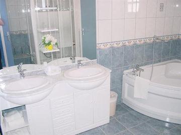 Les 13 Assiettes Hotel Le Val-Saint-Pere