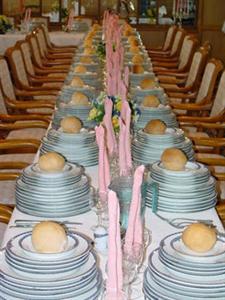 Les 13 Assiettes Hotel Le Val-Saint-Pere