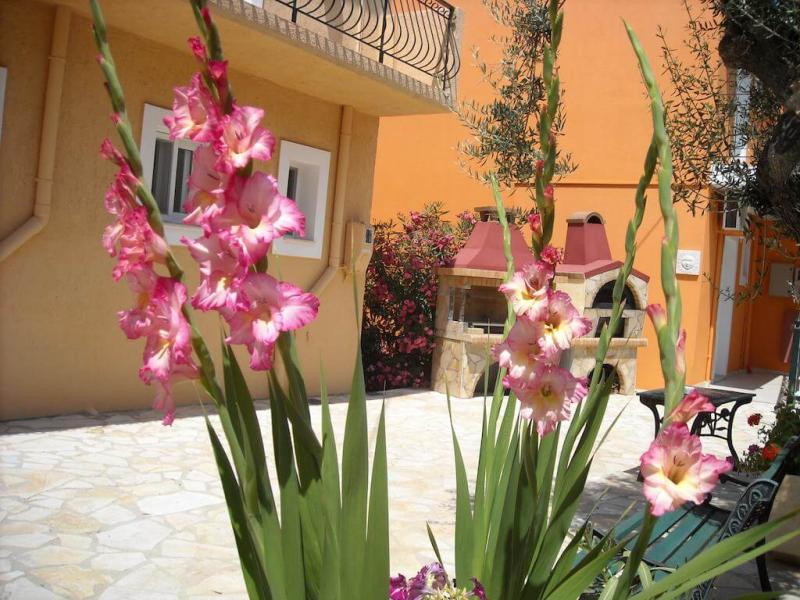 Studios Erietta