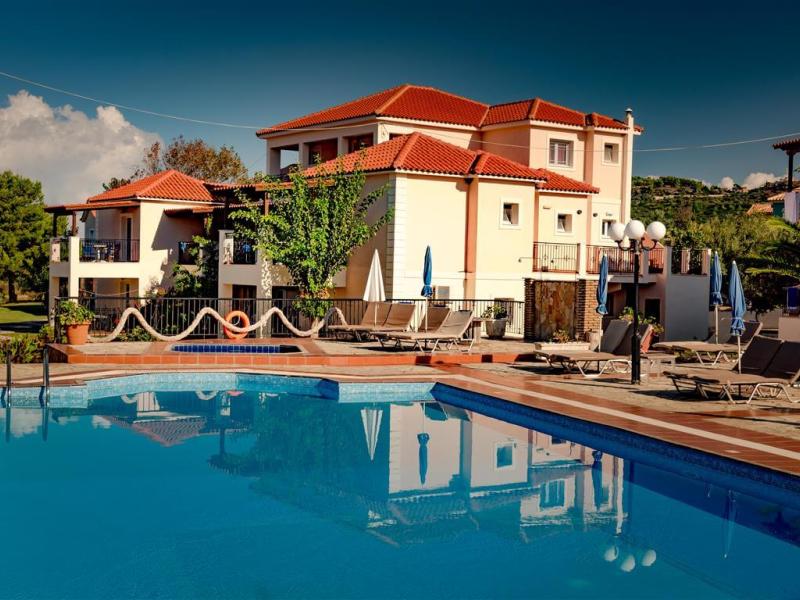 Sotiris Studios & Apartments