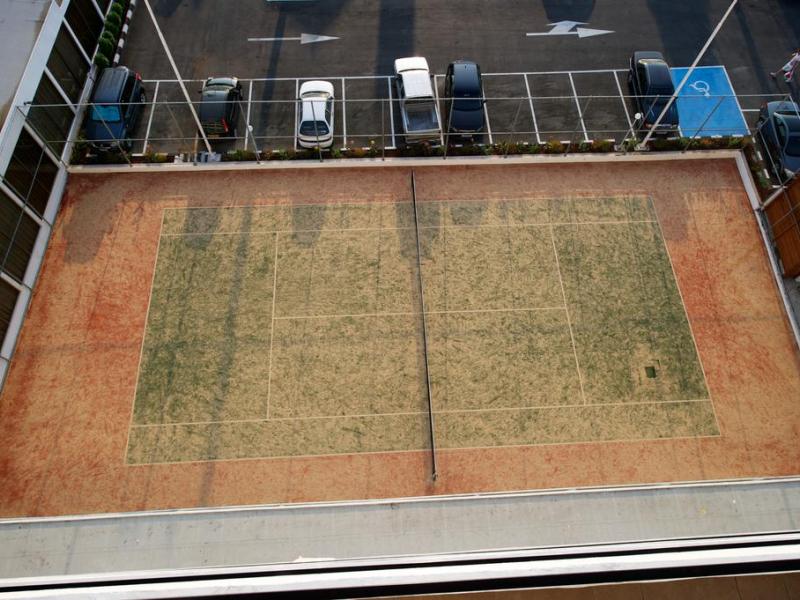 Adams Beach Deluxe Wing