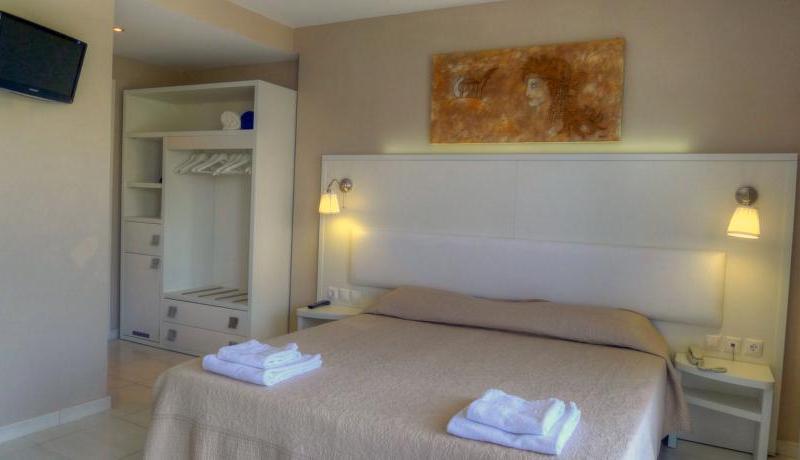 Sidari Beach Hotel