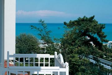 Отель Maestrale Италия, Риччоне, фото 8