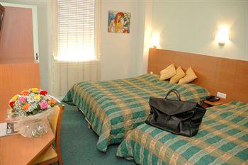 Cecil (Лазурный берег)