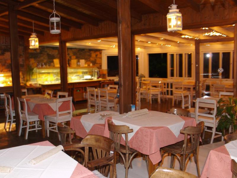 Cretan Village Hotel