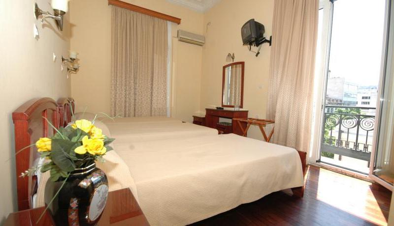 Cecil Hotel