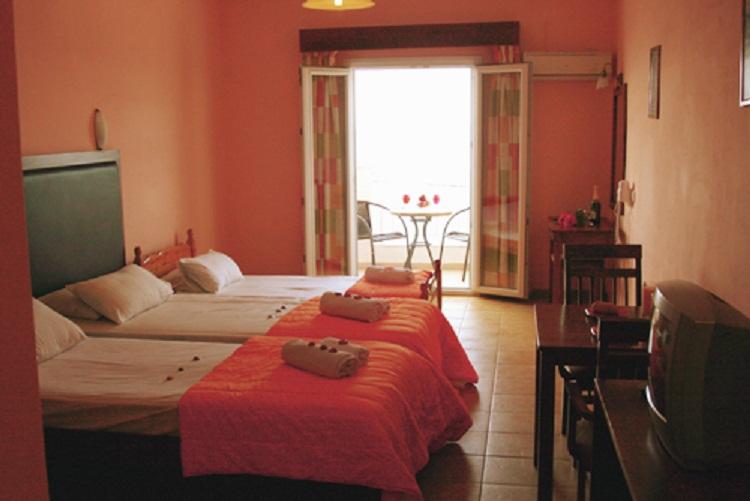 Agoulos Beach Hotel