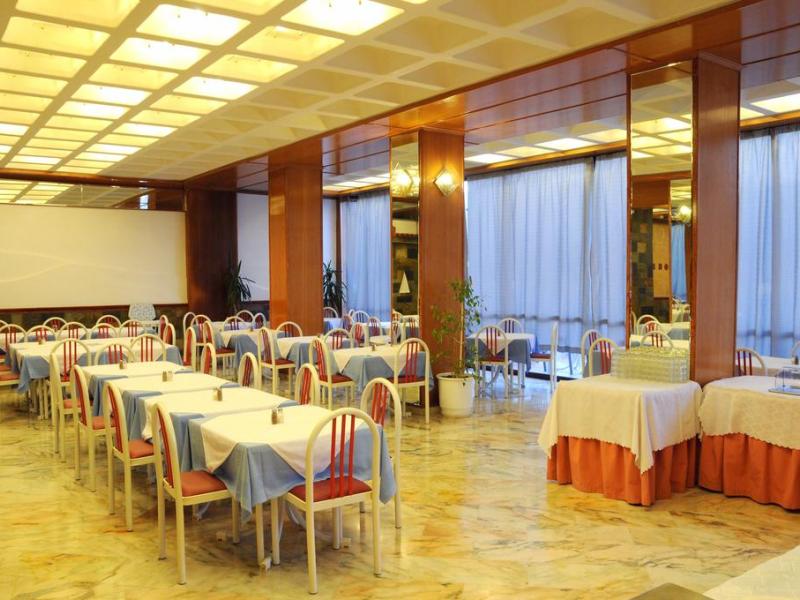 Pericles Hotel