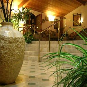 Cedar Lodge