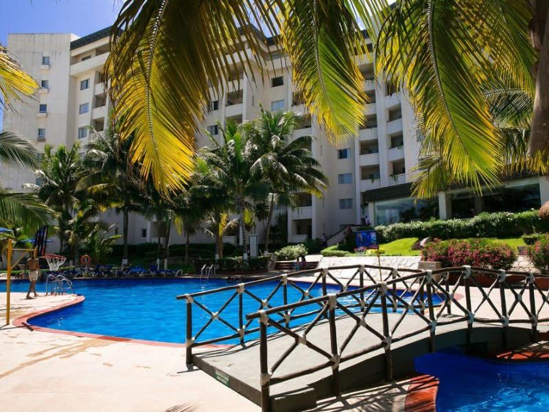 Hotel Casa Maya Cancun