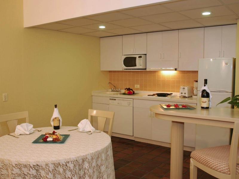 Hotel Casa Maya Cancun