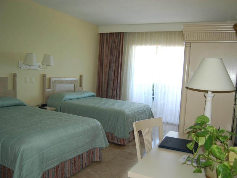 Hotel Casa Maya Cancun