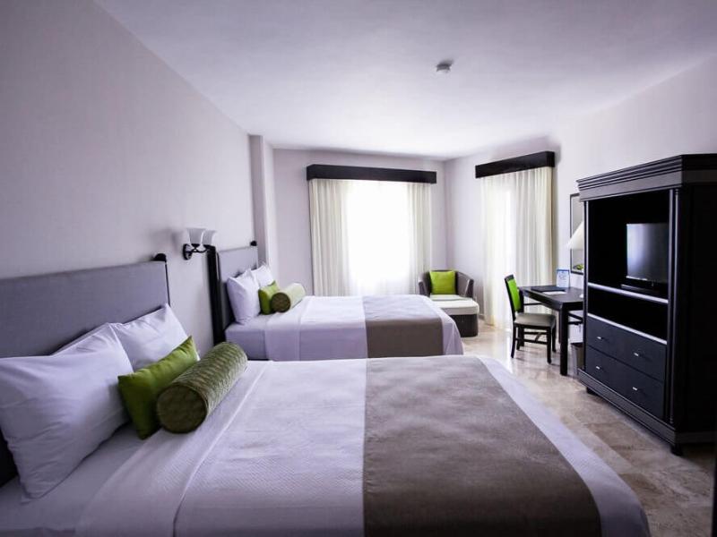 Hotel Casa Maya Cancun