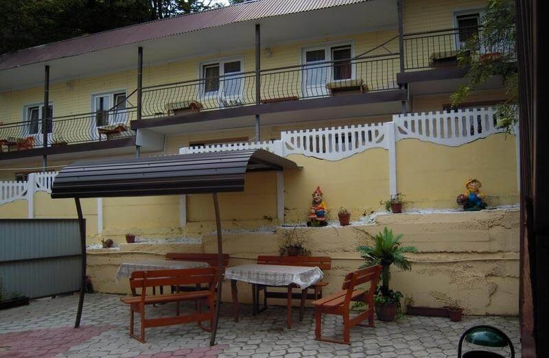 Хуторок (Новомихайловский)