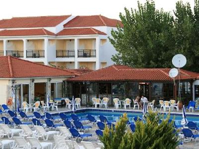 Village Inn Laganas