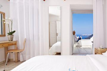 Hotel Thireas Santorini