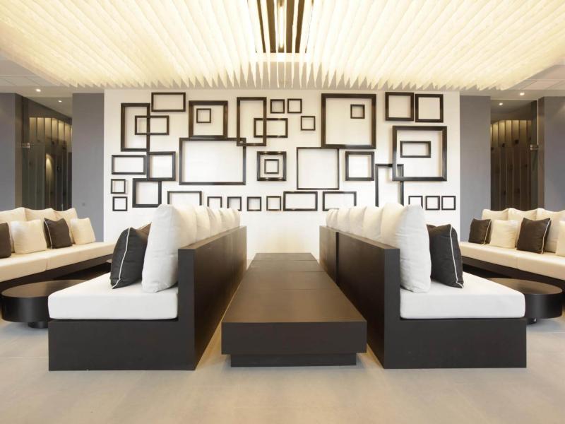 The Sea Galleri by Katathani