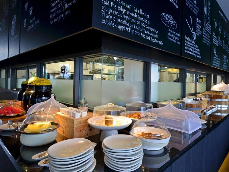 The Sea Galleri by Katathani