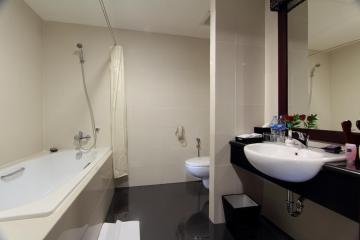 Отель Best Western Mangga Dua Hotel & Residence Индонезия, Джакарта, фото 2