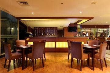Отель Best Western Mangga Dua Hotel & Residence Индонезия, Джакарта, фото 10