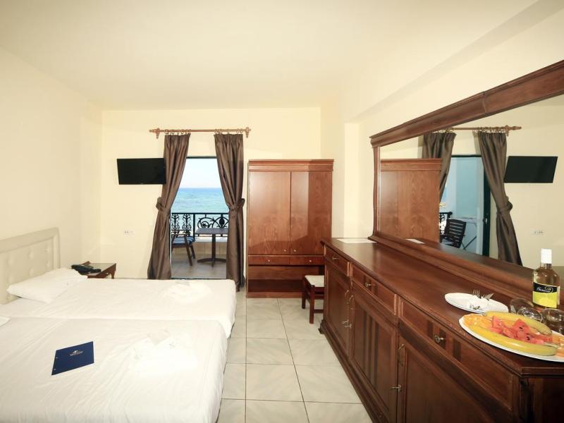 Diogenis Blue Palace