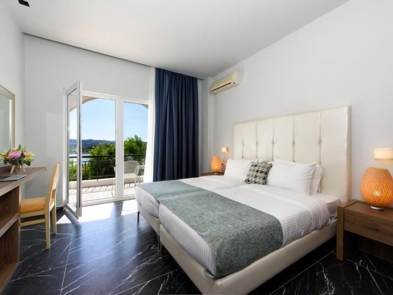 The Royal Grand Hotel