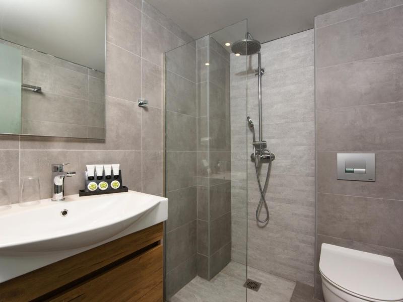 The Royal Grand Hotel