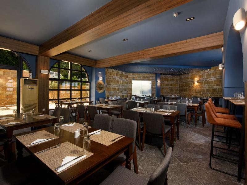 The Royal Grand Hotel