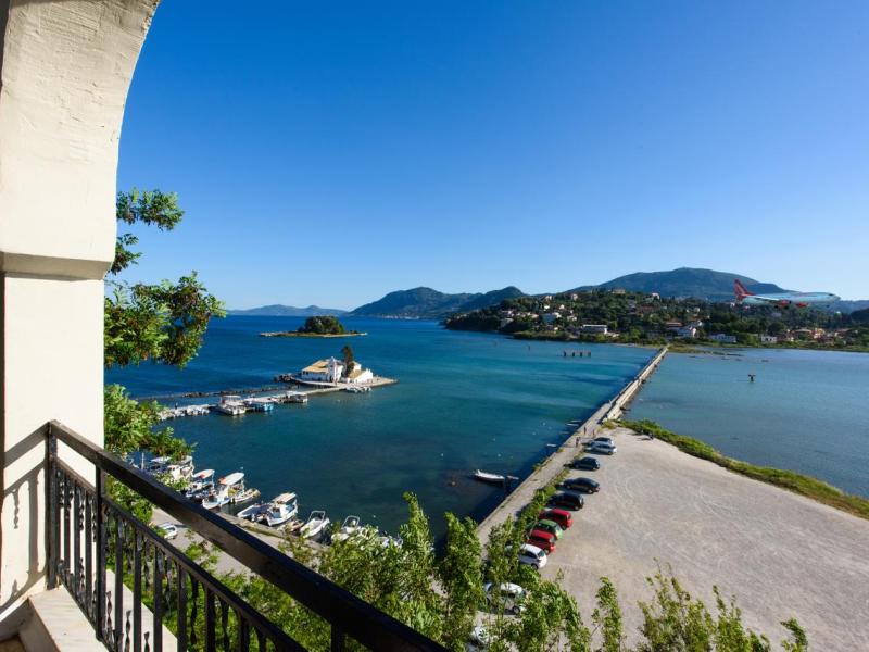 The Royal Grand Hotel