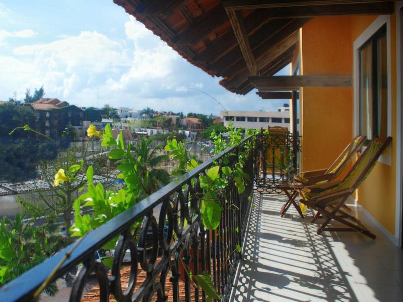 Caribbean Paradise Boutique & Dive Center