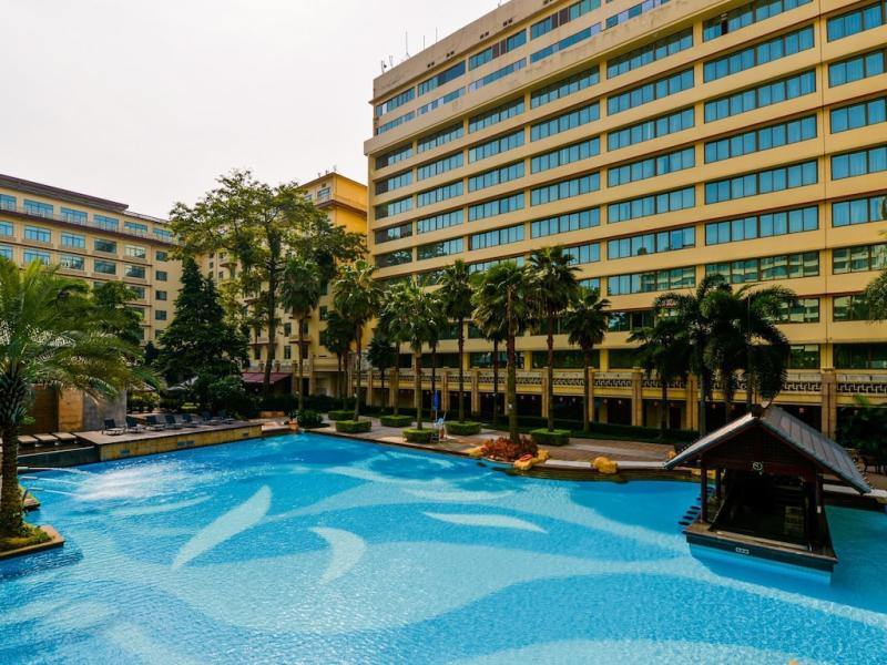 Dong Fang Hotel Guangzhou